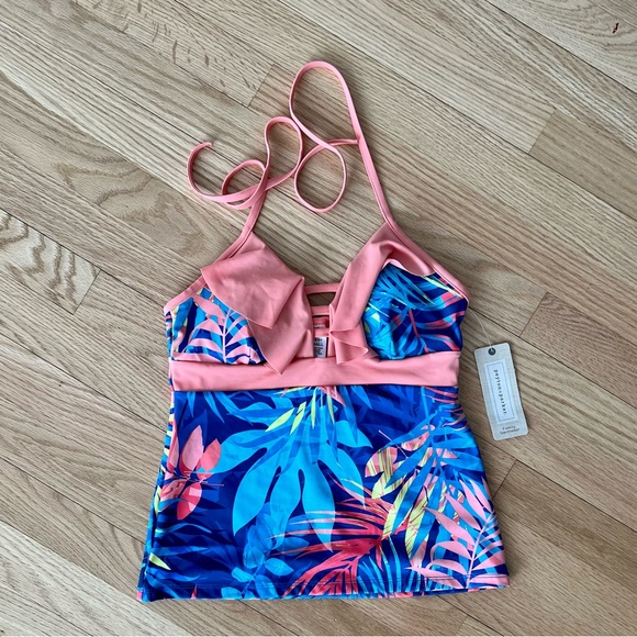 Peyton & Parker Other - NWT Women’s Peyton & Parker Under the Sea Coral Swim Top